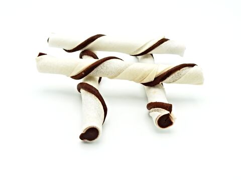 Magnum Rawhide roll stick trubičky 12,5 cm 40 ks bílo-hnědé  