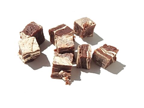 Magnum Beef & Cod Cubes 250 g   