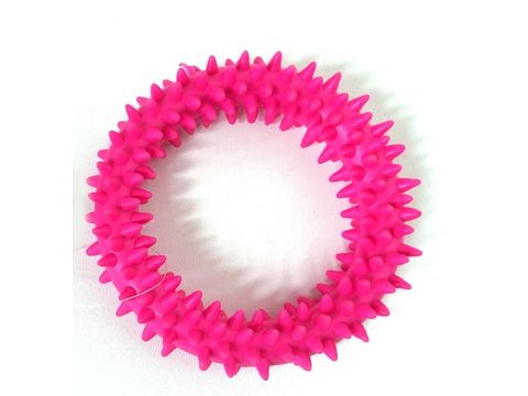 Tatrapet hračka pro psa kroužek s výstupky 9 cm tvrdá guma růžová