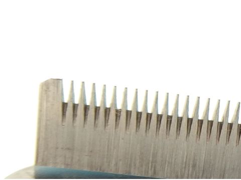 NAYECO furminátor 17 x 8 cm