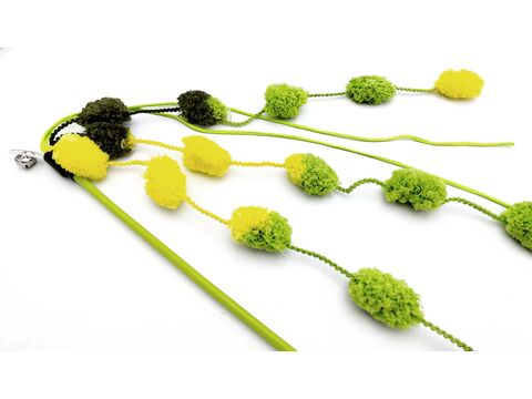 Nayeco hračka pro kočku mávátko s míčky plyšové vícebarevné