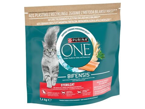 Purina ONE Sterilcat 1,4 kg s losos a pšenice 