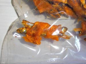 WANT 2646 sušené rybičky s kuřecím masem 400 g