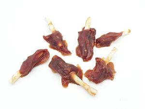 Hanny Food 100% kachní prsíčka na buvolí tyčce 250 g /lízátko malé /