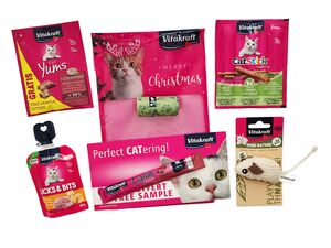 Vitakraft vánoční balíček pro kočky Licks, Liquid Snack,cat Stick,Yums,Poop Bags,hračka   