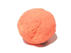 Wunderball hračka pro psa odolný míček L průměr 7,37 cm oranžová